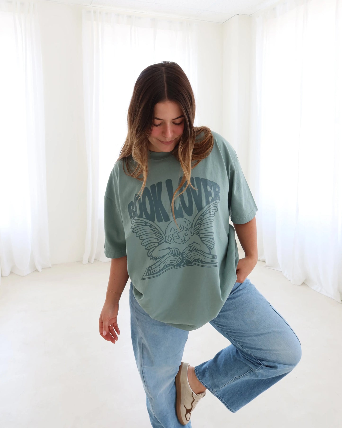 Book Lover 'Boxy' T-Shirt in Vintage Green Rebel and Fleur