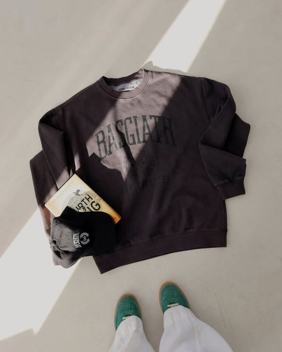 Basgiath Collegiate 'Relaxed' Crewneck